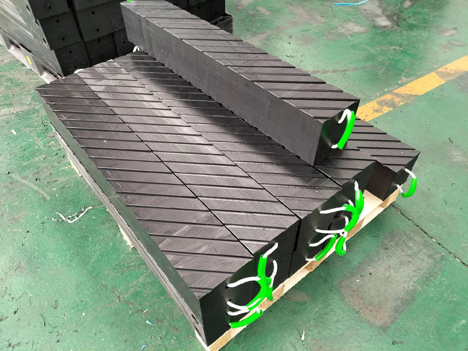 Custom UHMWPE wear parts for industrial machinery with self-lubricating properties